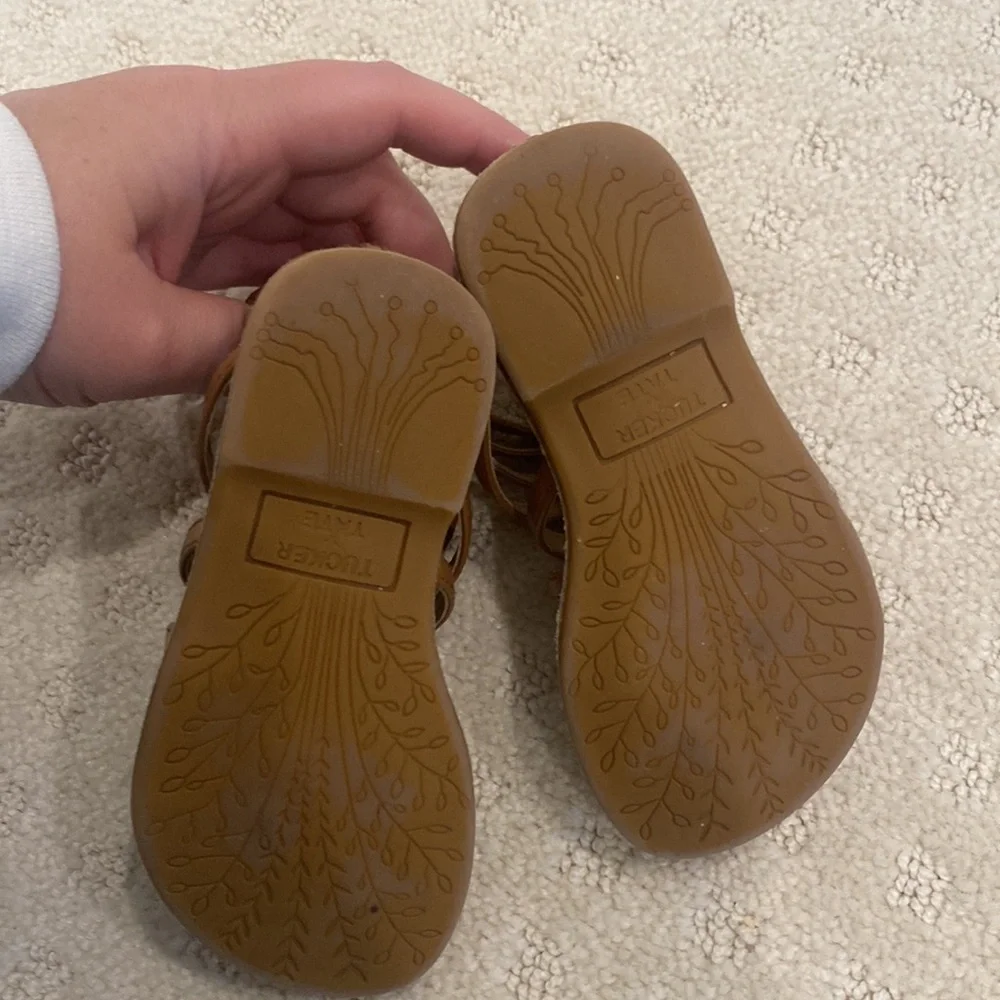 Tucker and Tate Gladiator Sandals - Picture 4 of 4